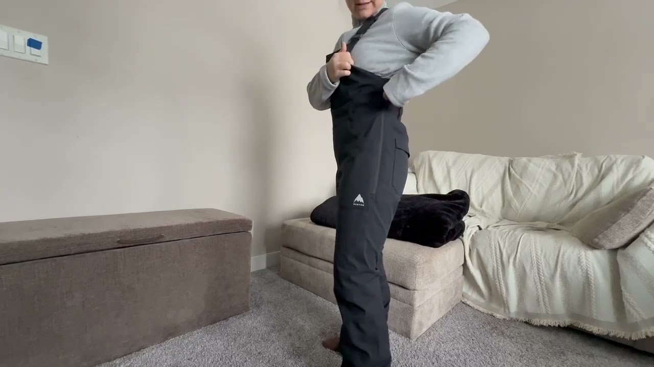 Detailed Overview Of The Womens Burton Avalon Bib Snowpants