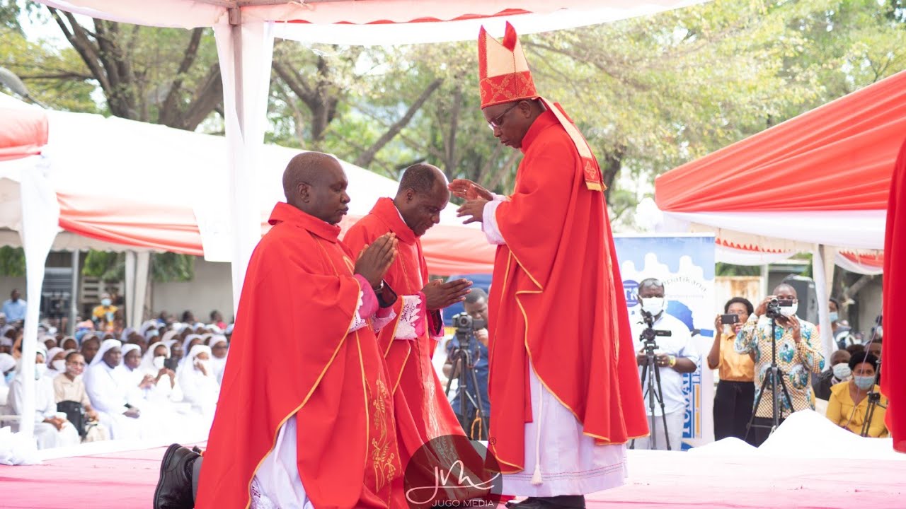 Ibada ya Uaskofu wa Padre Henry Mchamungu na Stephano Musomba Jimbo Kuu la DSM