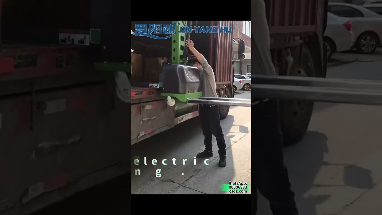 Self-Lifting Stacker for loading and unloading goods in truck 