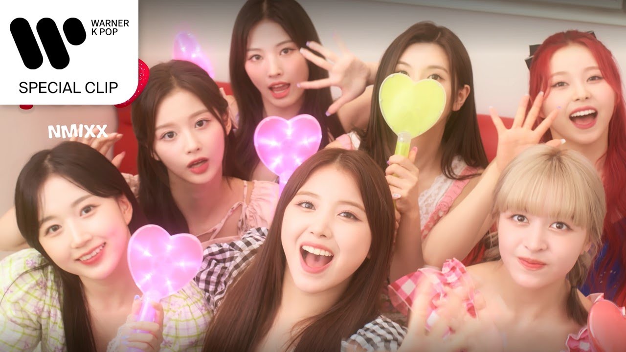 NMIXX (엔믹스) - Kiss [Special Clip]