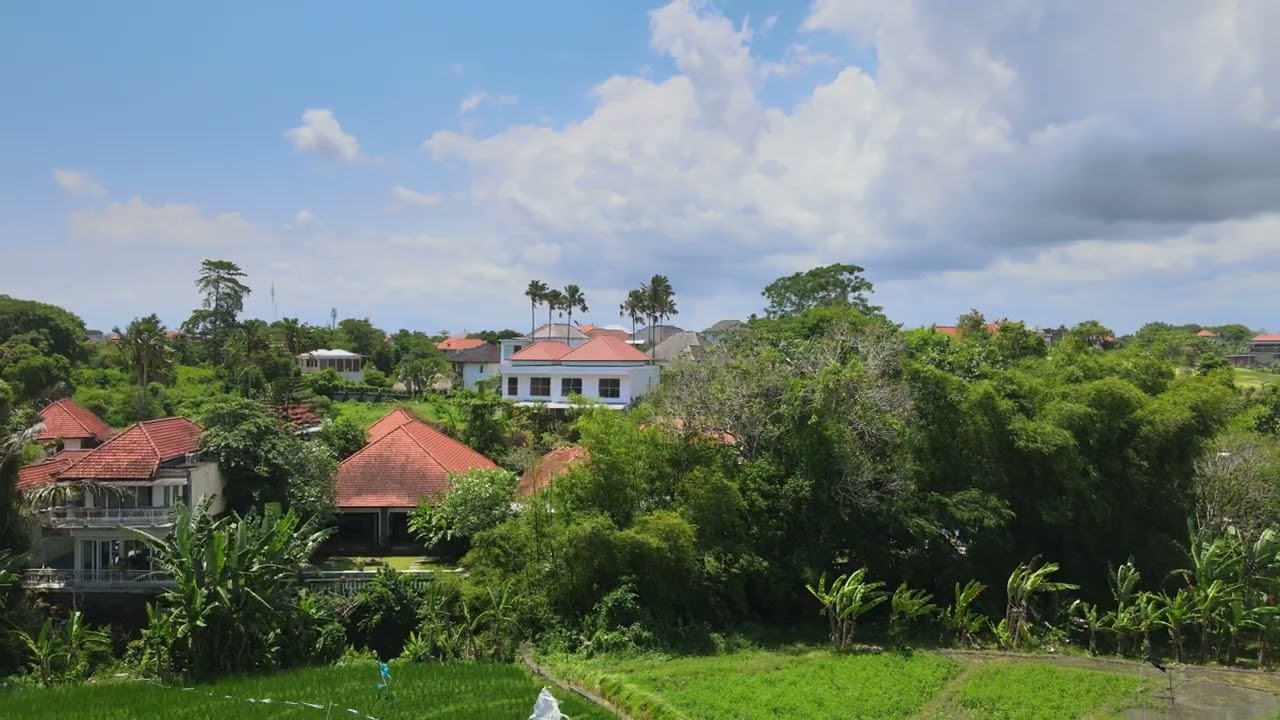 2000M2 PRIME LAND IN PADANG LINJONG CANGGU