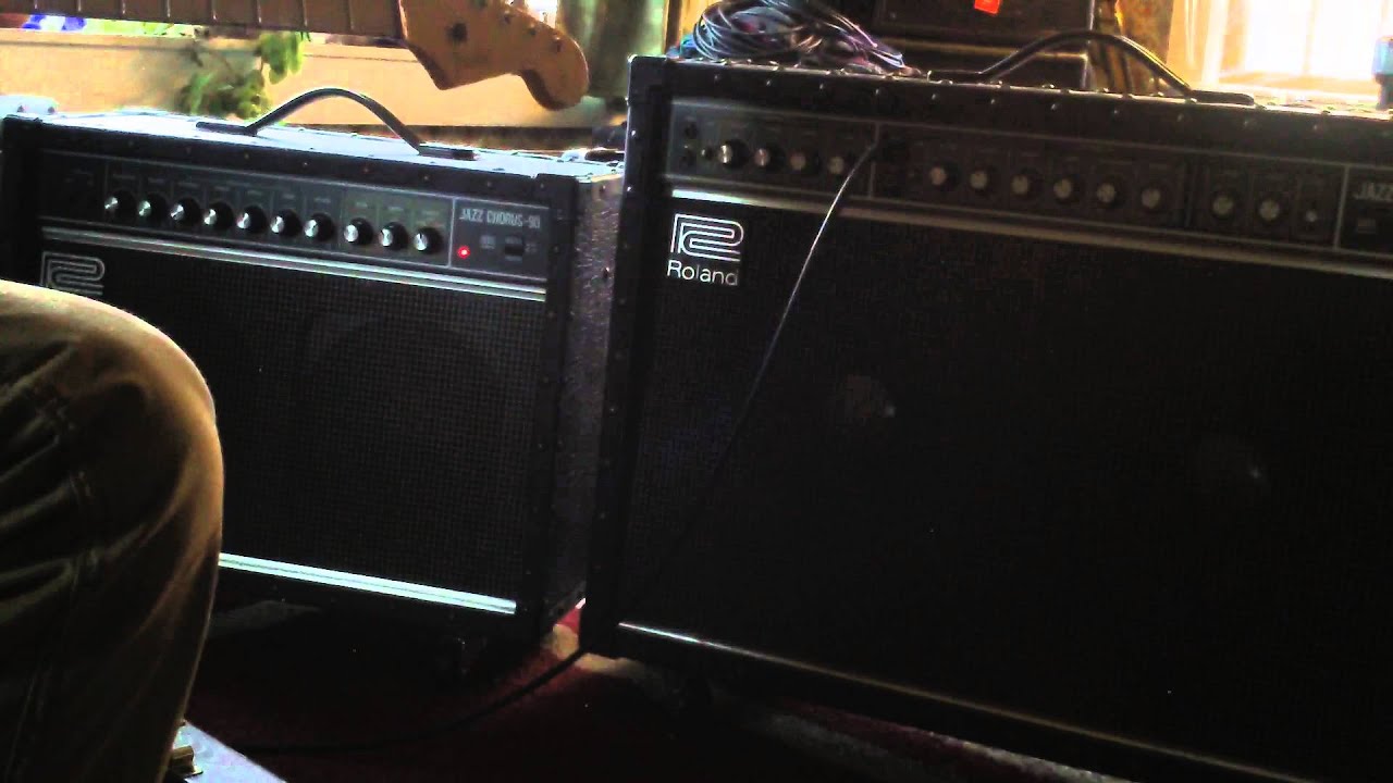 Roland JC-120 Vs. Roland JC-90