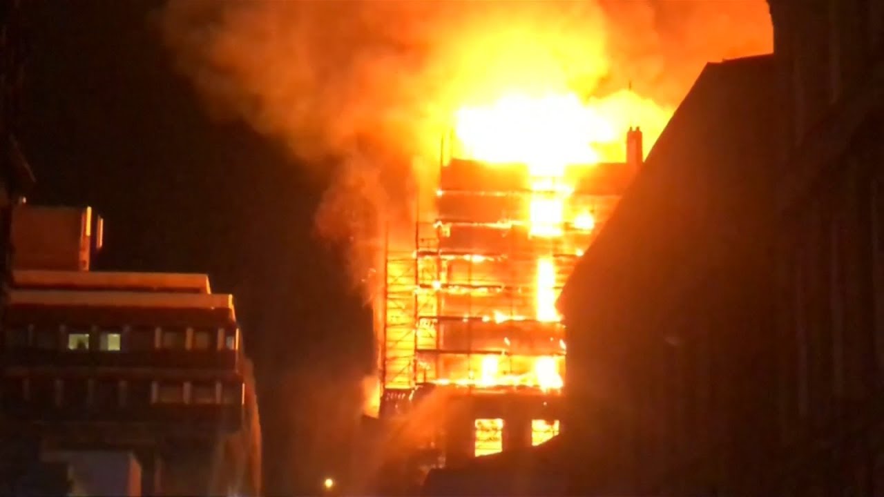 Fire engulfs art school building in Glasgow