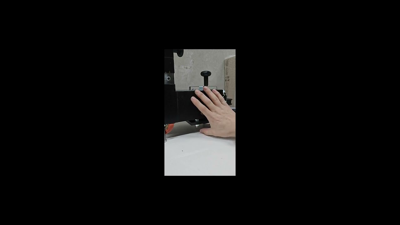 Tutorial 1 Extra lijmtank installeren, controleren en bijstellen