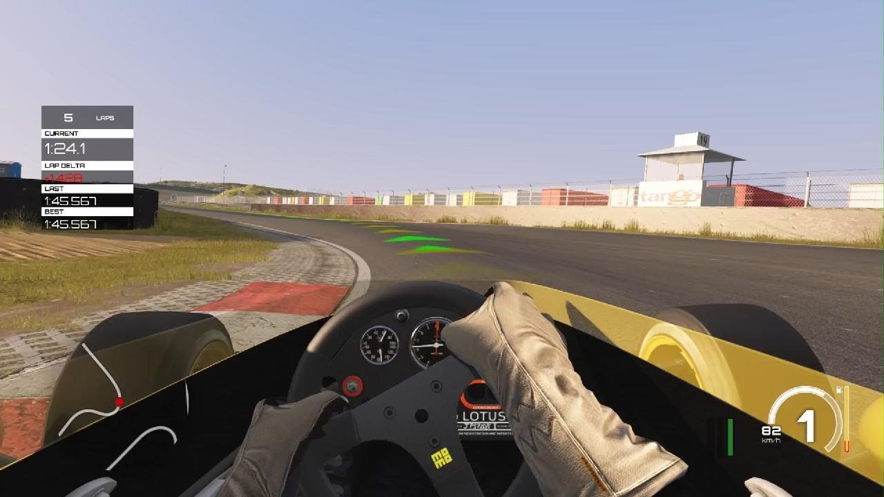 A lap round Zandvoort with the 72D (on ps5 with a controller)