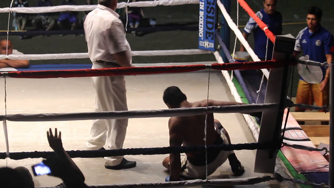 MAIN EVENT FIGHT- A'asa wins by a KO in the 1st Round