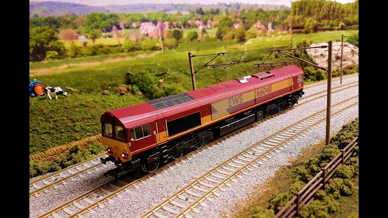 Bachmann Class 66 66040 EWS - DCC Sound, Unboxing