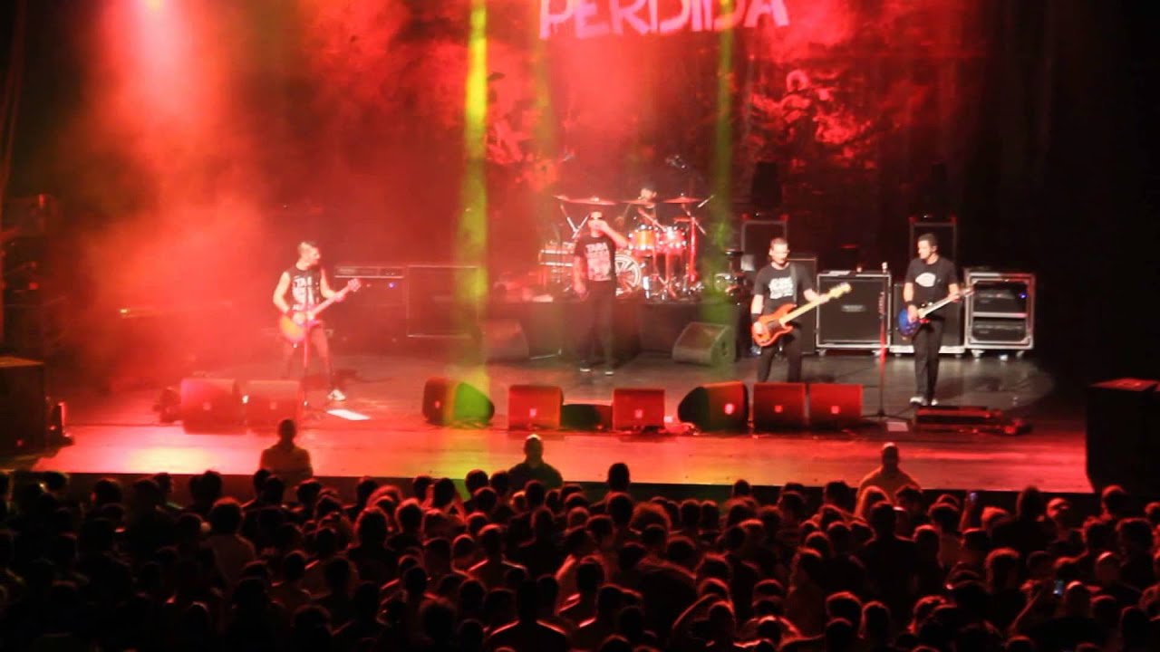 Tara Perdida - Sentimento Ingénuo @ Coliseu Lisboa 2013