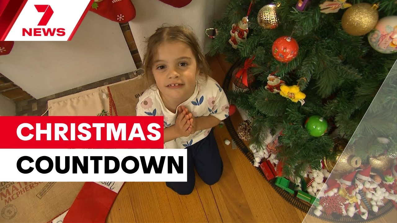 Christmas spirit sweeps through Melbourne as the clock counts down to Saint Nick's arrival | 7NEWS