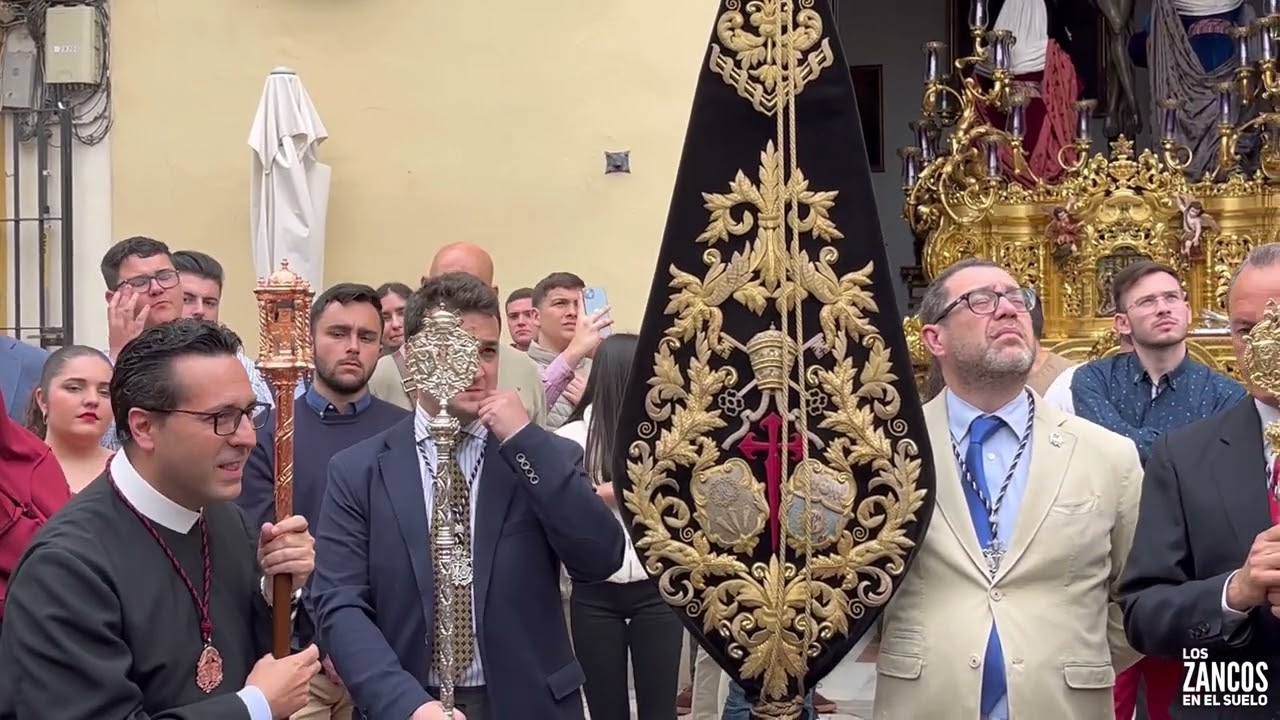 Hermandad Salvación Saludo Iglesia La Victoria Martes Santo Jerez 2023