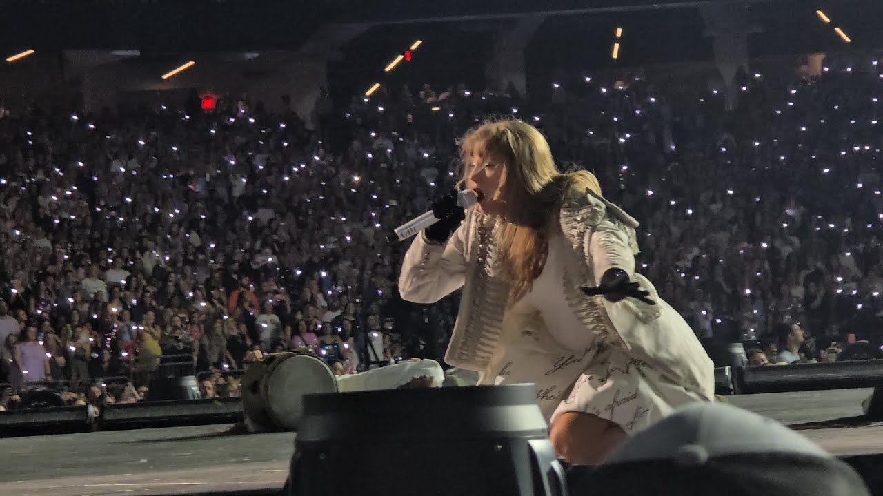 Taylor Swift- The Smallest Man Who Ever Lived- NOLA Eras Tour Night 2