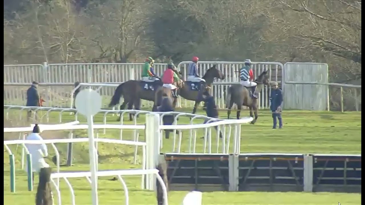 ANOTHER OUTSTAND HORSE RACE TODAY IN UTTOXETER R3 @1357
