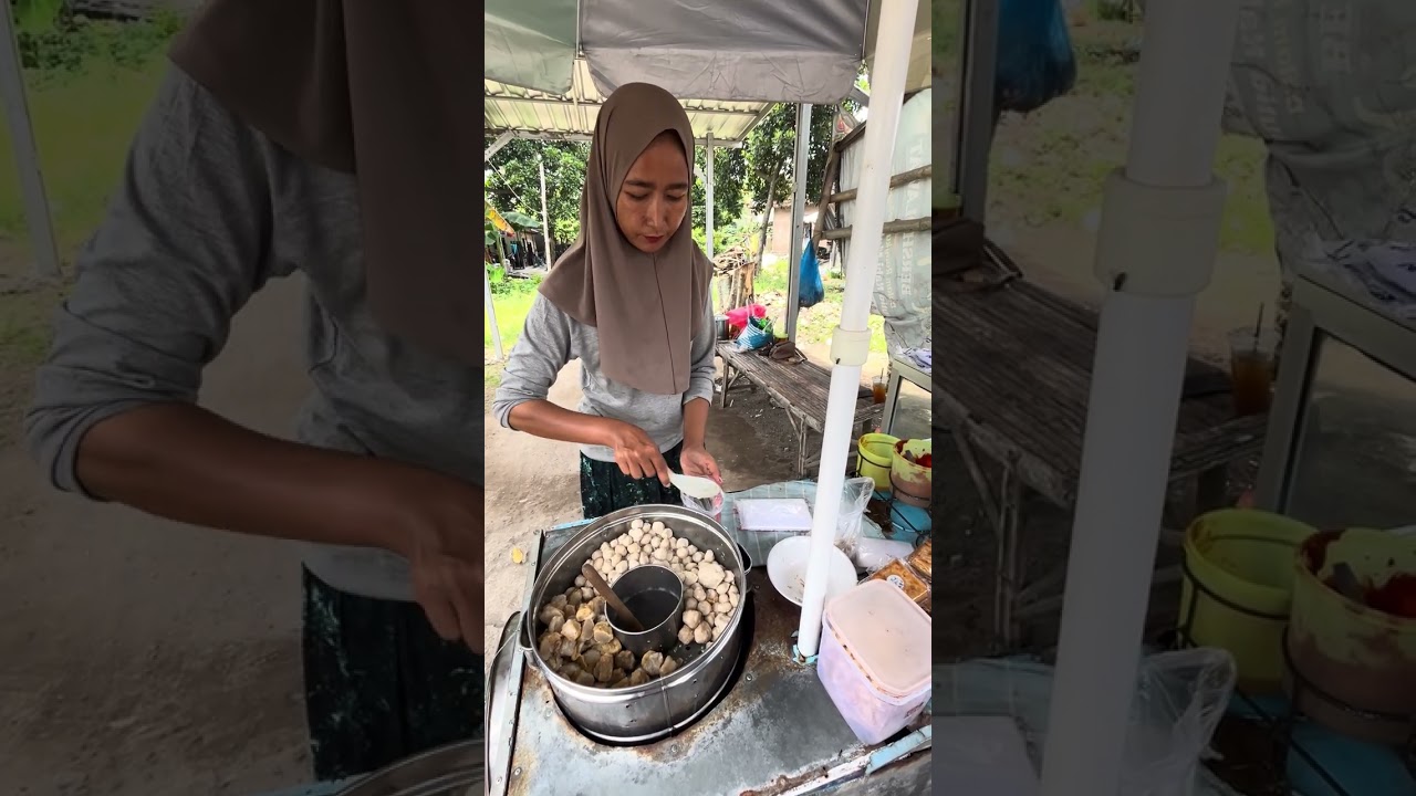 Bakso Tahu Pentol Ala Mbak Ayu Penjual Kuliner Viral Enak Tenan! Takjil Buka Puasa #food #eating