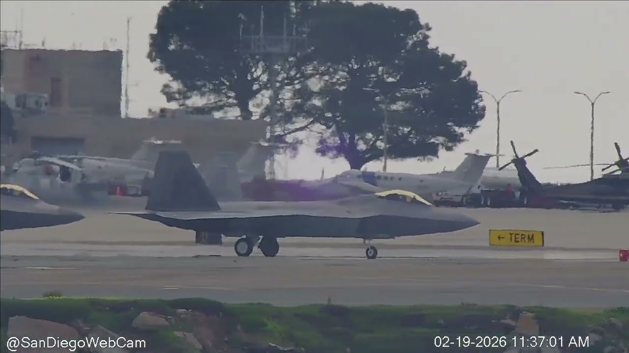 Uncut: Airforce Games F-22 Raptors training & USS Essex (LHD 2) Inbound