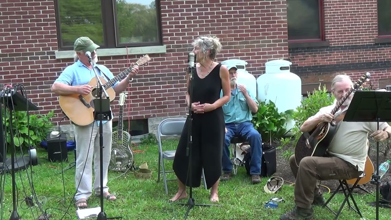 Vance Cannon And Friends Play Folk Music On Library Lawn In Falls Village