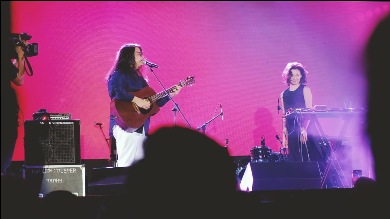 Bea Lorenzo & Paolo Guico - Lakambini
