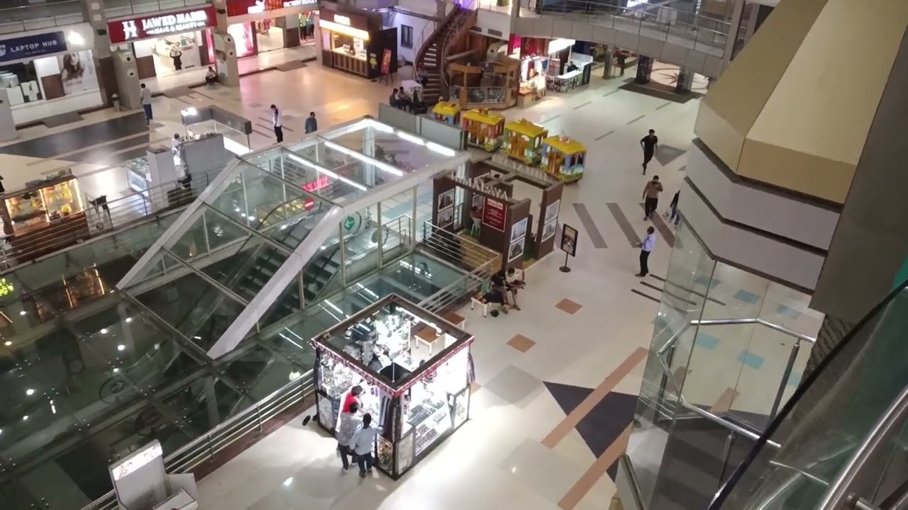 himalaya mall ahemdabad