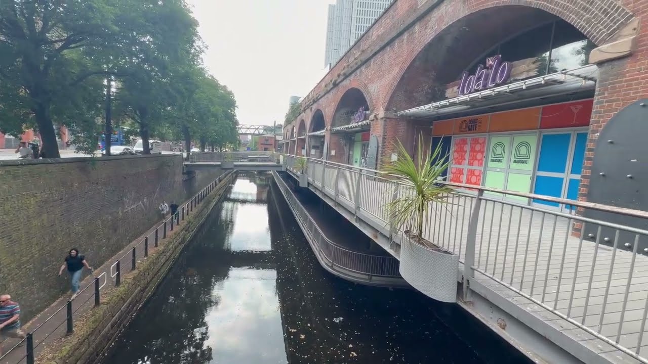 Manchester&rsquo;s Empty Nightlife District | Deansgate Locks in 2026