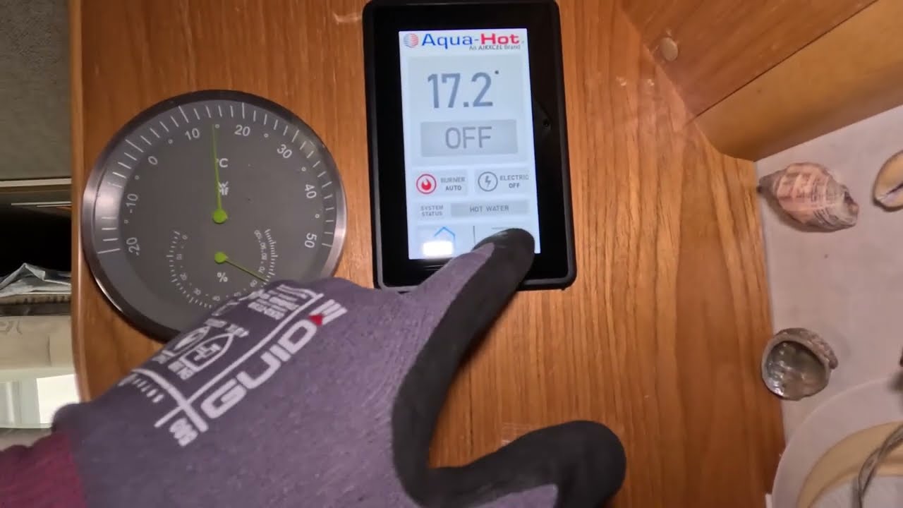 Einbau AIRXCEL Aquahot 100D als Ersatz für ALDE 3000