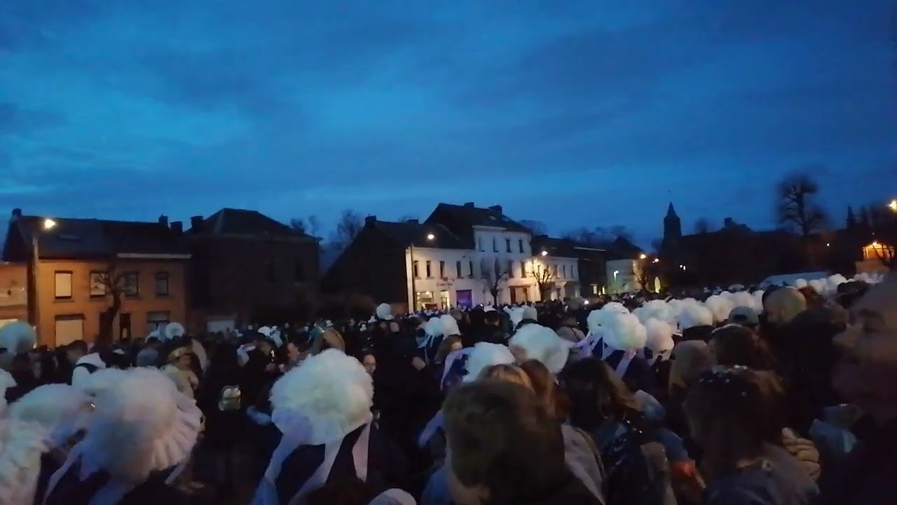 Carnaval : Rondeau des Sociétés de Gilles et Fantaisie / Leval-Trahegnies (Belgique) - 2022