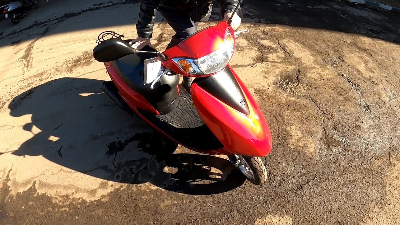 Подобрали и купили японский скутер Honda!