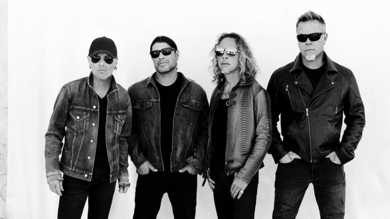 Metallica - Enter Sandman (Avant-Garde Masterpiece)