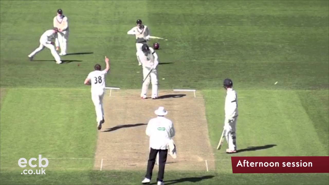 13 wickets fall on day one - Durham v Somerset