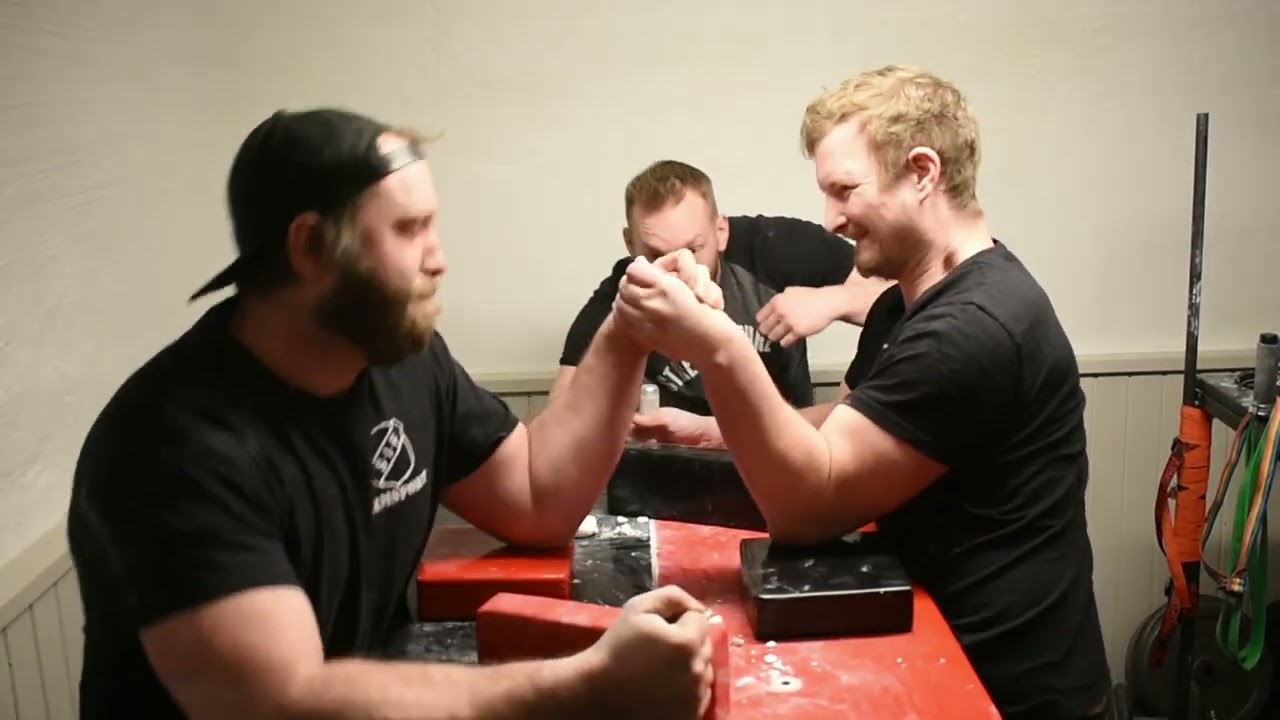 Arm wrestling training in Sweden
