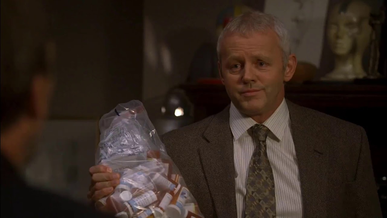 House's Apartment Gets Raided | House M.D