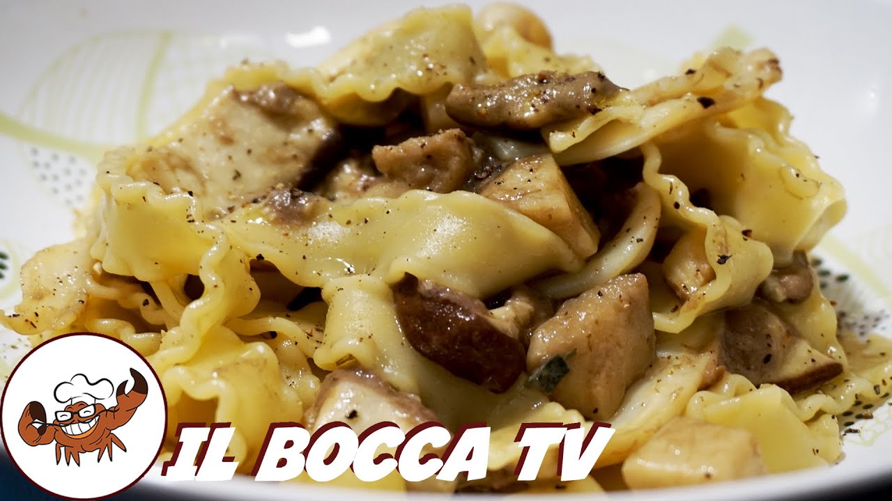 820 - Reginette con seppia e funghi porcini, al buon gusto ti inchini! (pasta facile veloce gustosa)