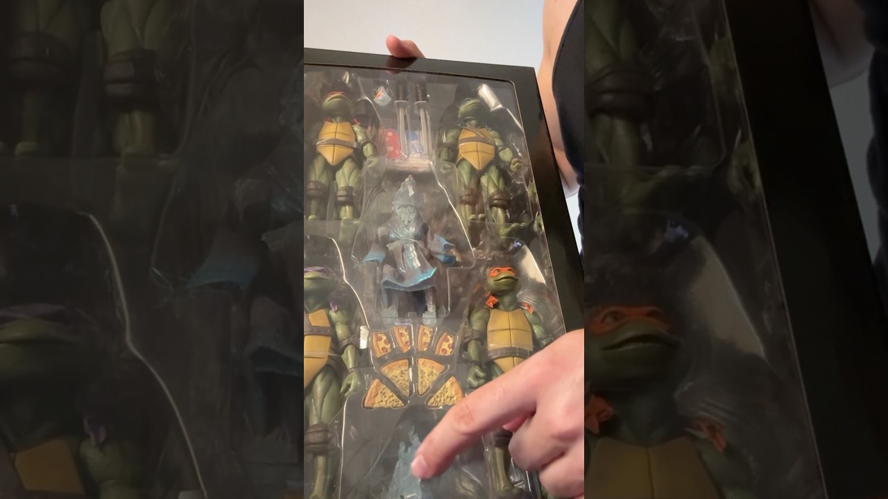 Unboxing the NECA 35th Anniversary Teenage Mutant Ninja Turtles set #necatmnt