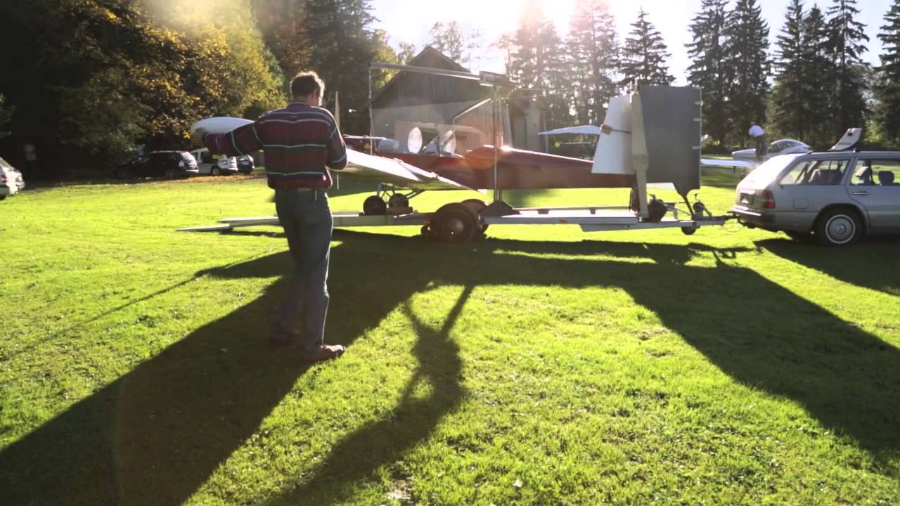 Hänger als Hangar - Aufbau eines Klappflügel-UL