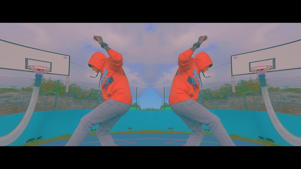 Le Moonjor - En solo (Directed by BERTDESIGN)