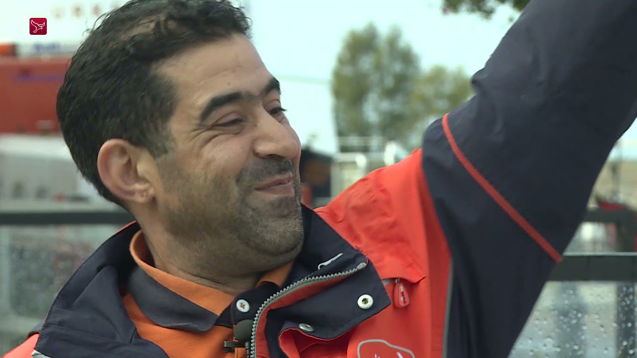 Pakketbezorger Rachid voelt zich thuis op Urk: 