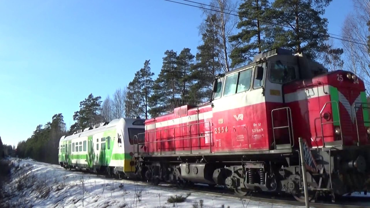 Finnish trains MV11903, T3534 and T53682 in Karis