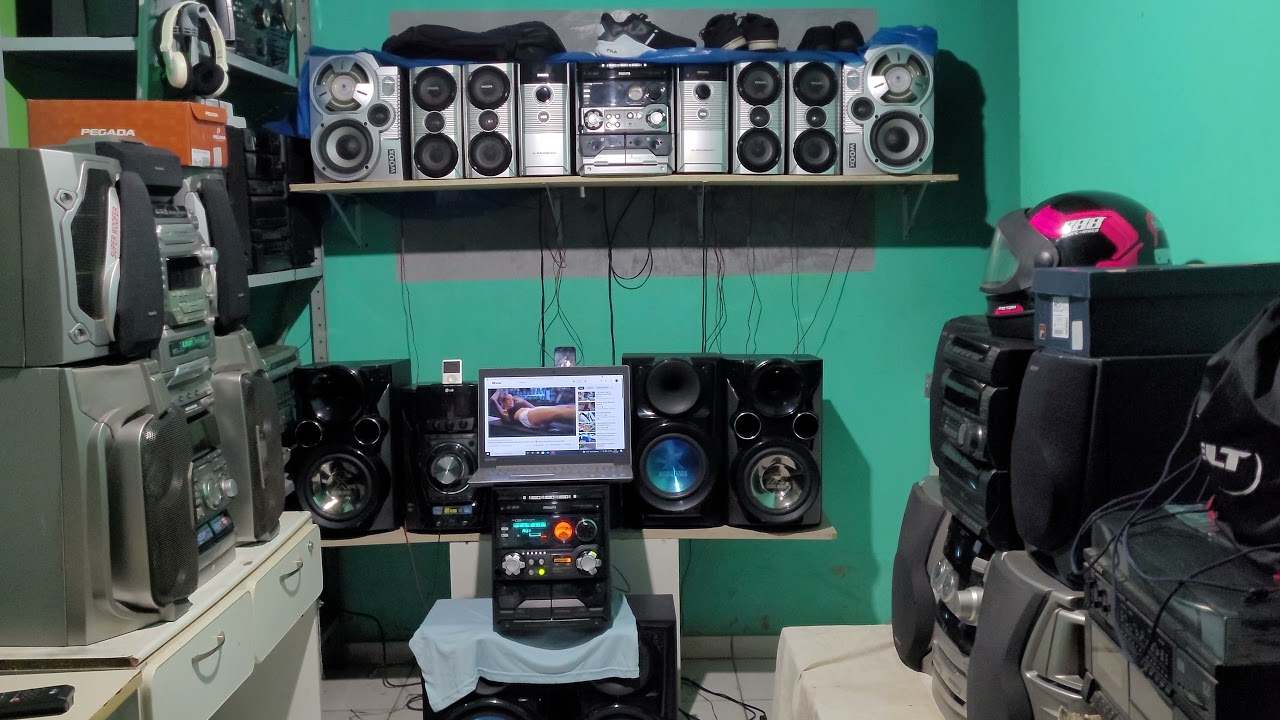 Philips c555 teste de frequências tocando forte