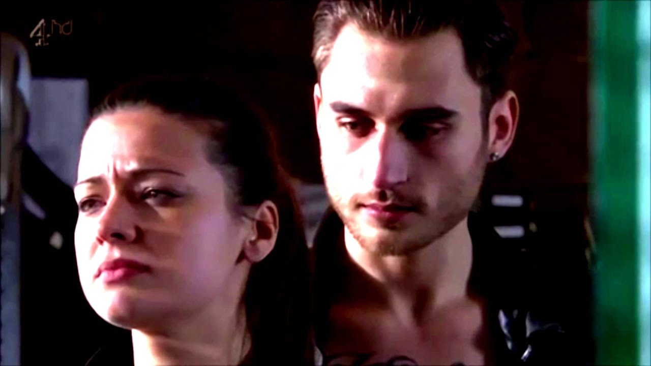 ''Your the love i wanna be in..'' Freddie&Lindsey
