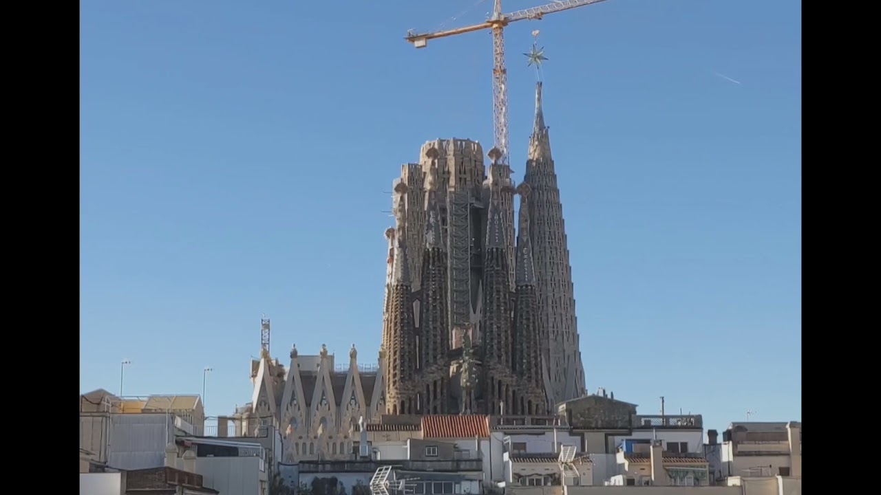 Sagrada Familia - Torre Maria finalizada // Maria's Tower ended.