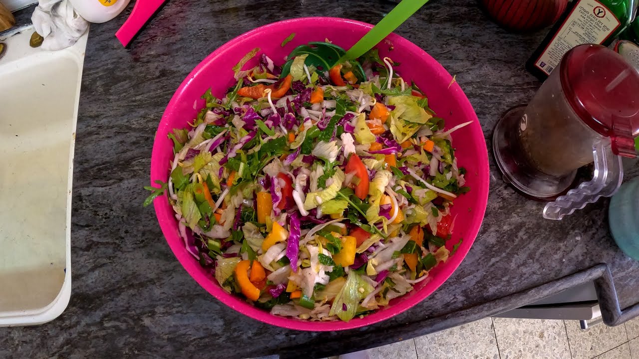 My Daily Salad Takes Only Three Minutes To Make