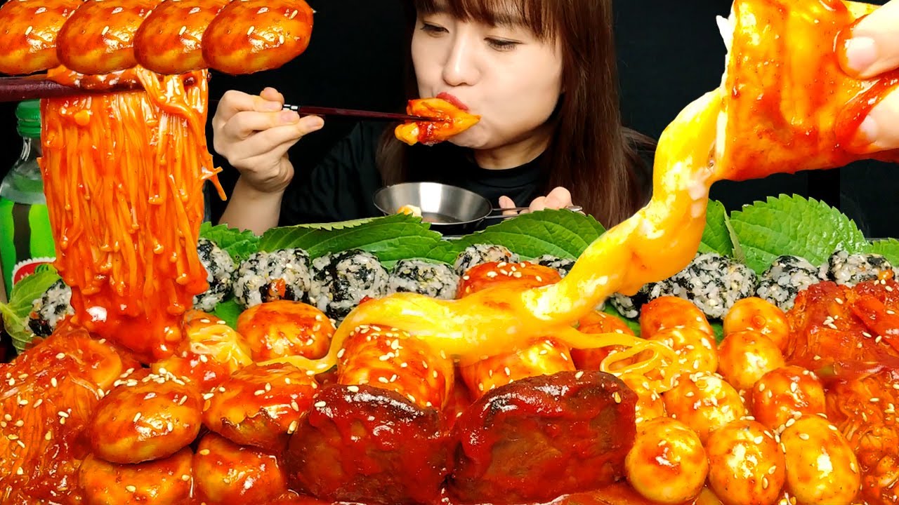 ASMR [готовить и есть] сыр чеддер внутри гриба.MUKBANG