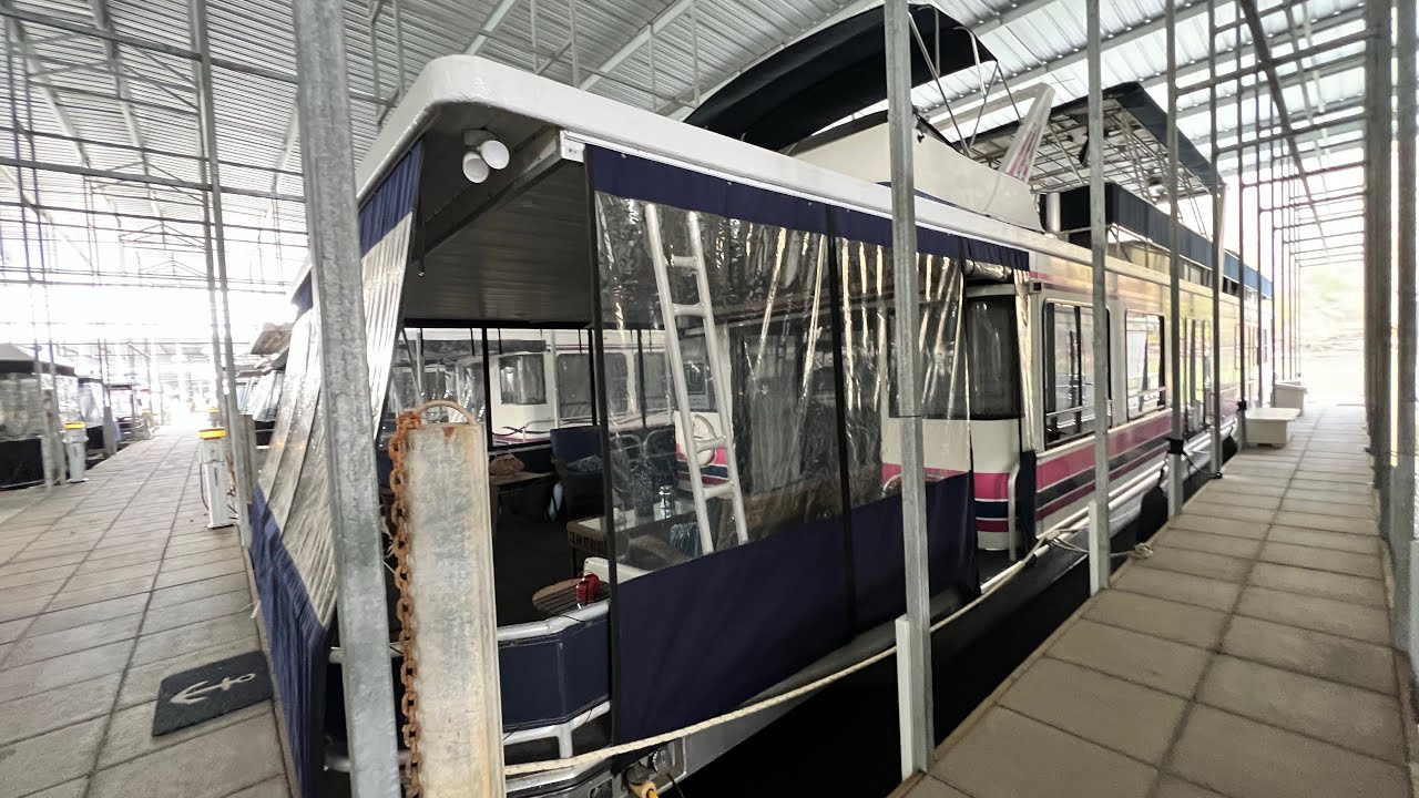 Houseboat for Sale 1997 SUMERSET 16 x 83 Jake Pyzik 931-397-4154