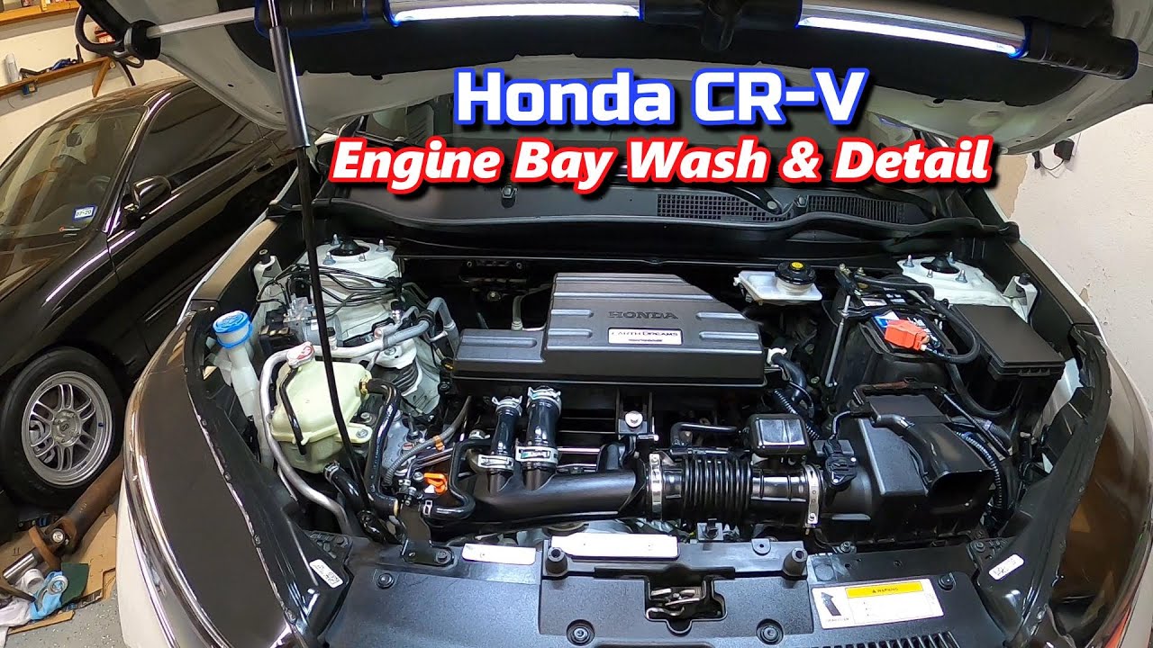 Honda CR-V Engine Bay Detail 