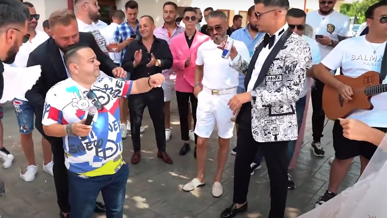 Adrian Minune - Vremea Trece, Vremea Vine | Live