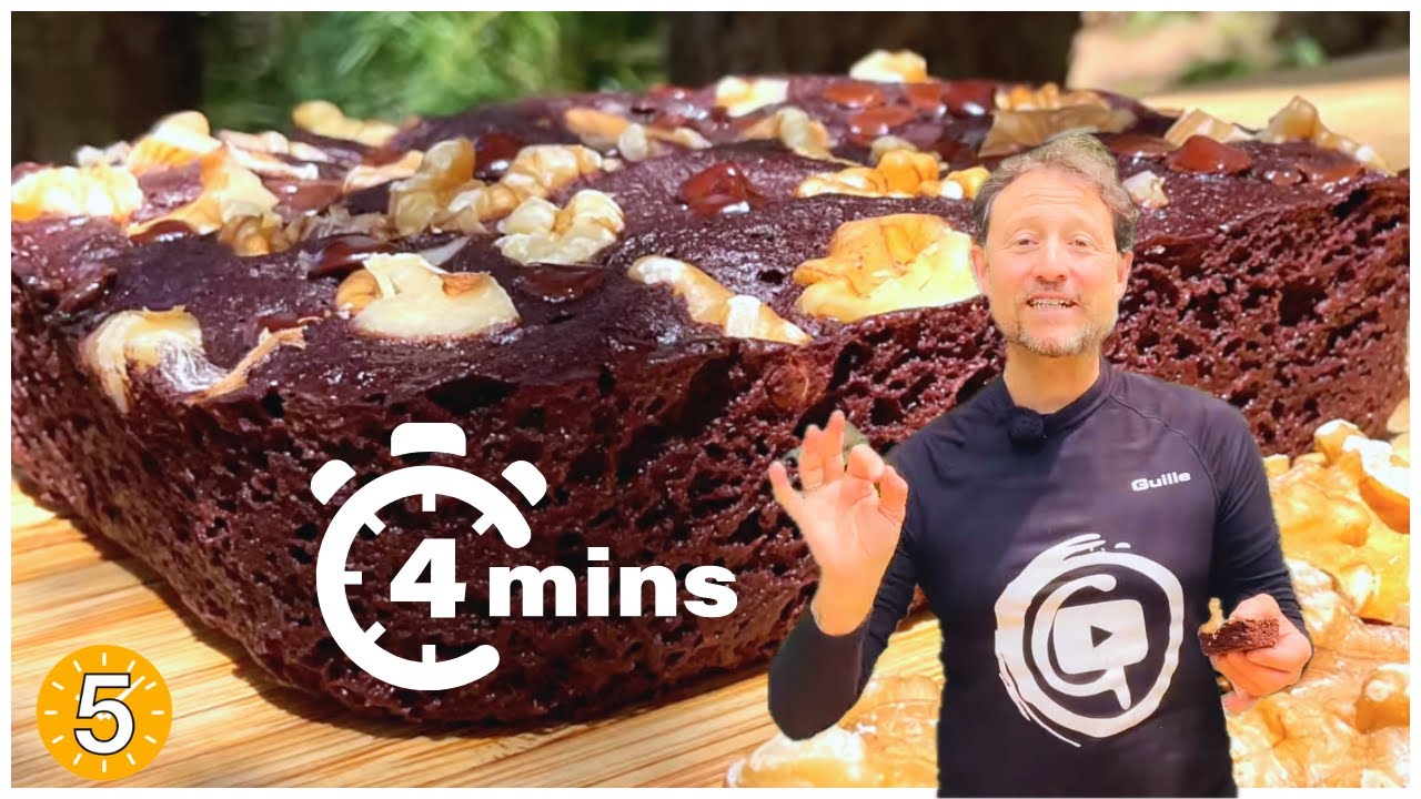 BROWNIE SIN HARINA, SIN AZÚCAR Y SIN HORNO en 4 Minutos 😃 - Recetas de Guille en 5 Minutos