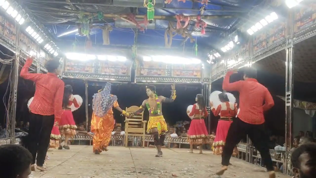 Abhimanyu and uttra love seen Badakodanda mahabharat 