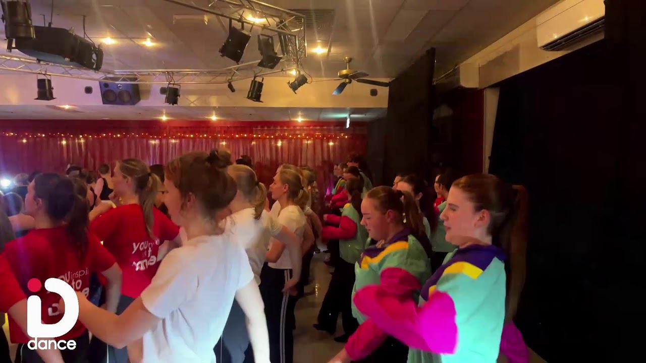 ID Dance Kerstshow 11 - woensdag 17 december 18.30 uur