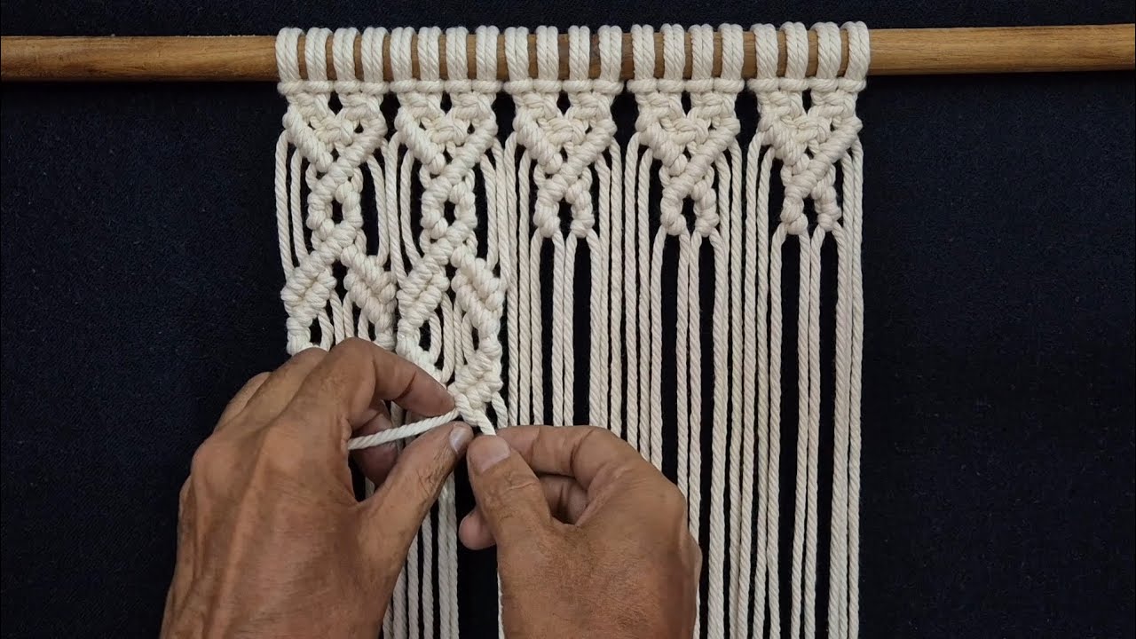 NEW Macrame WALL HANGING | DIY tutorial