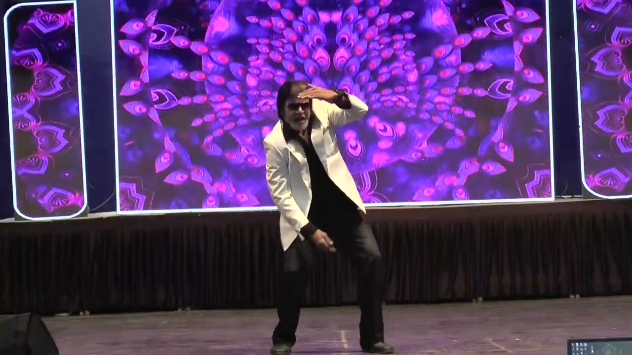 6,,4,,25 junior Amitabh Bachchan entry