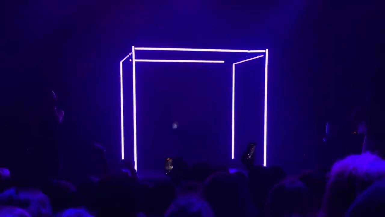 Baby Danny Brown underscores Chicago The Vic 11/16/2025