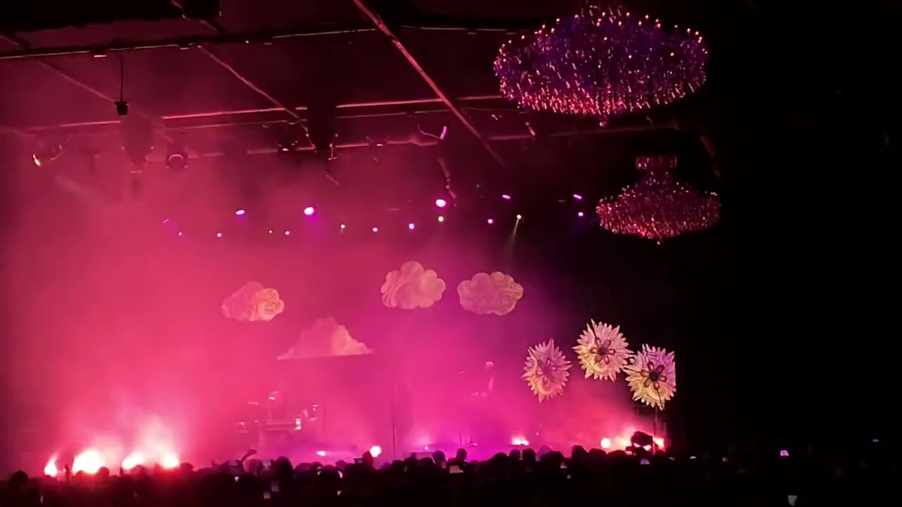 cavetown - juliet - live 4/19/22 - denver colorado